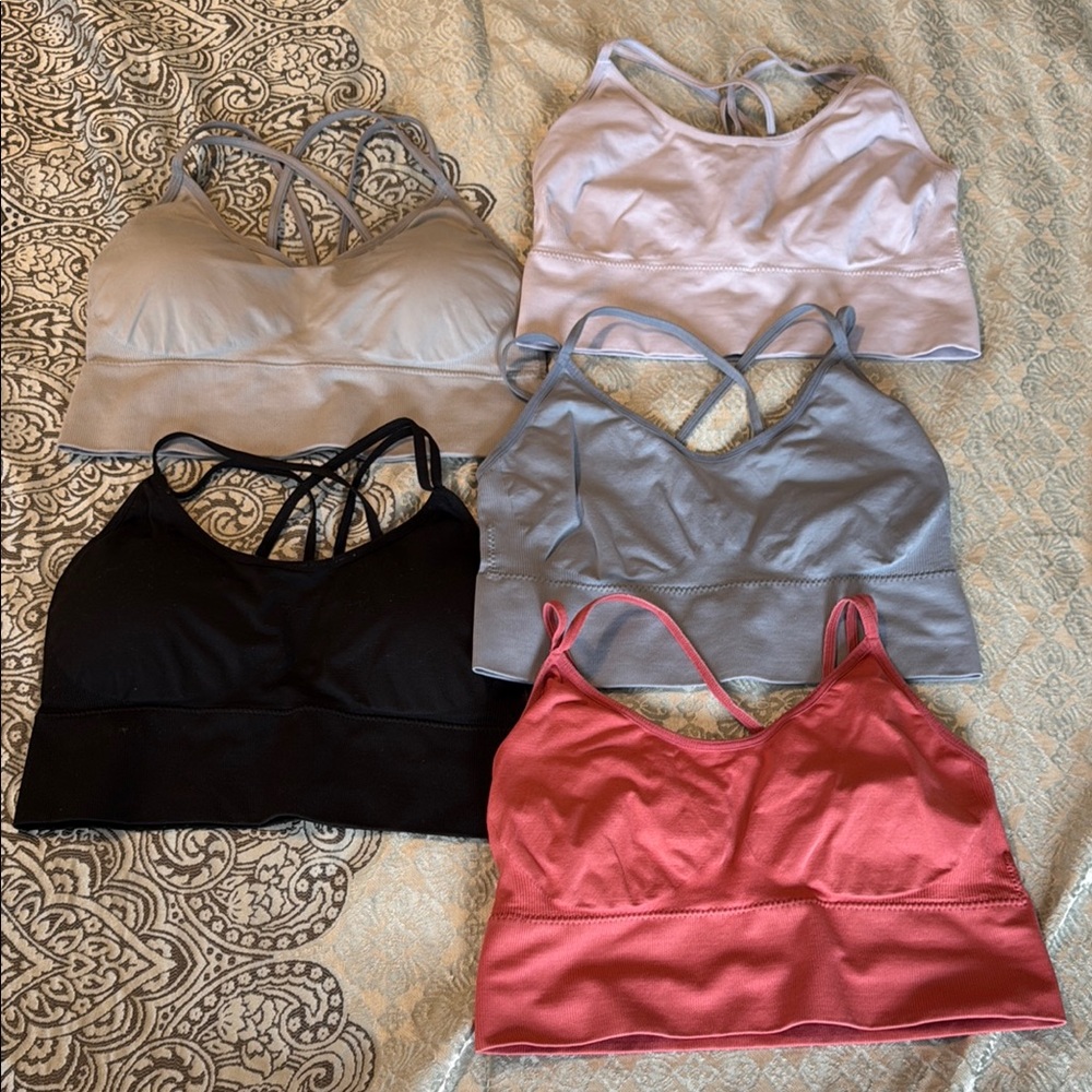 Set of 5 sports bras